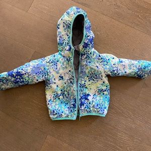 Girls 2t reversible north face jacket